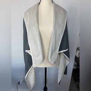 Lululemon Faux Shearling Fleece Jacket Size 6
